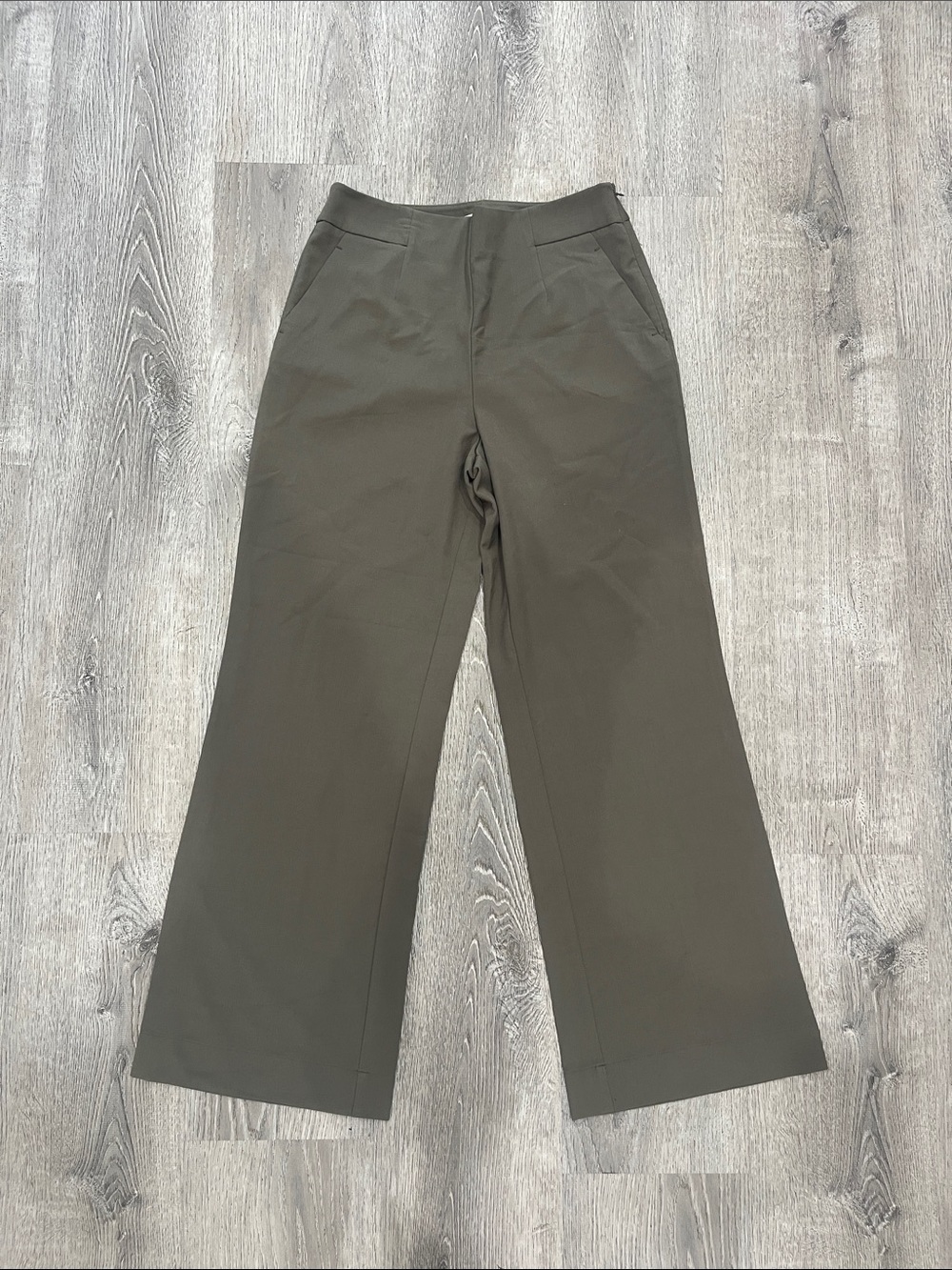 Jennifer Lopez Olive Green Trousers